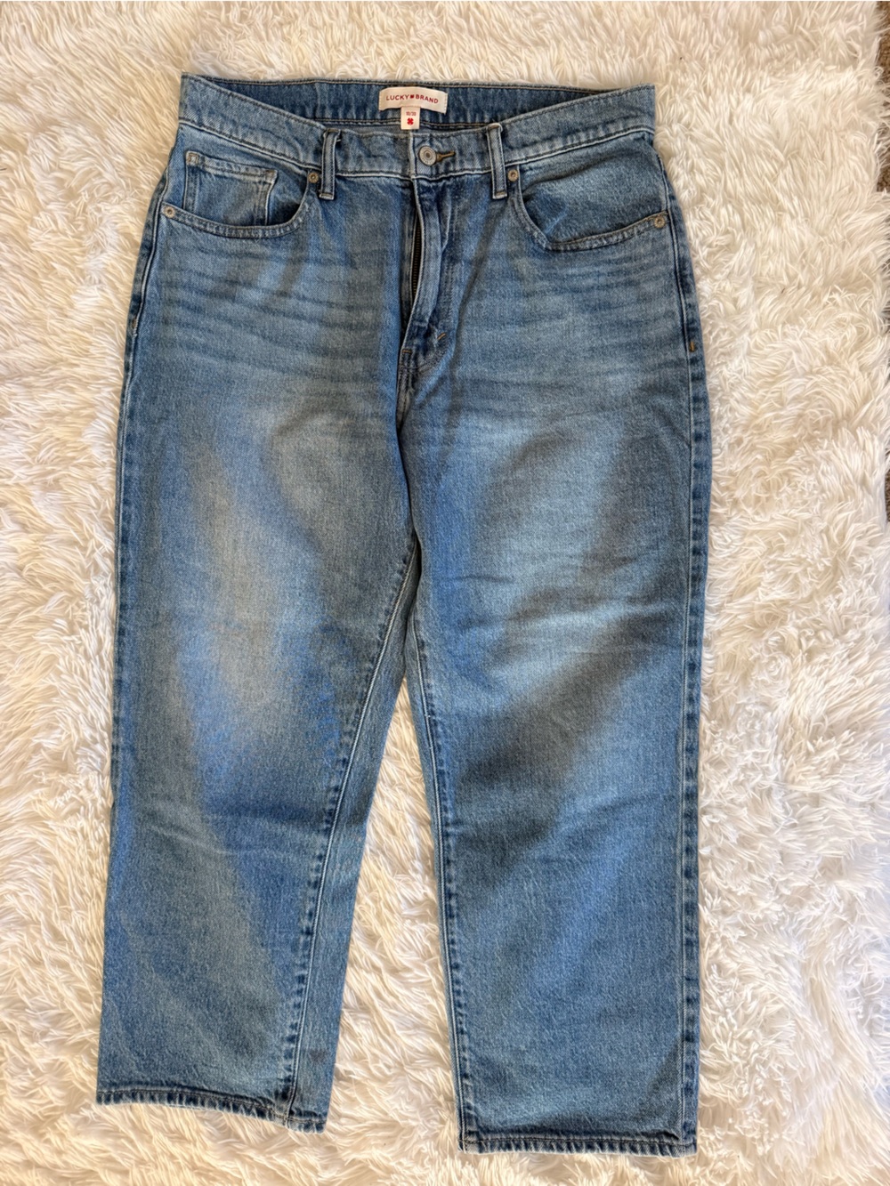 Lucky Brand Straight Leg Light Blue cropped Jeans